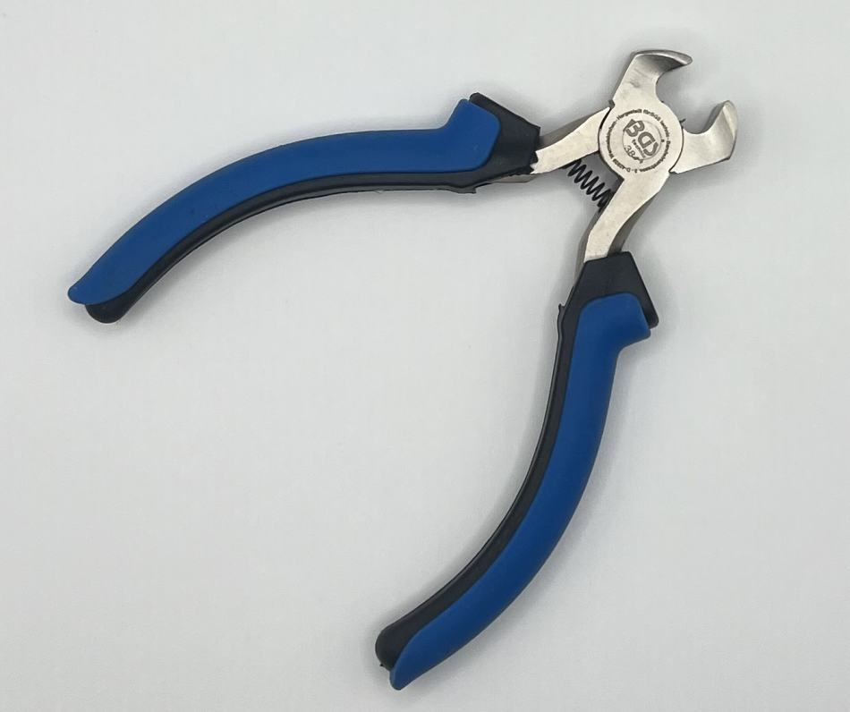 Cutting pliers – Unit TOOLS : REPAIR SECTION