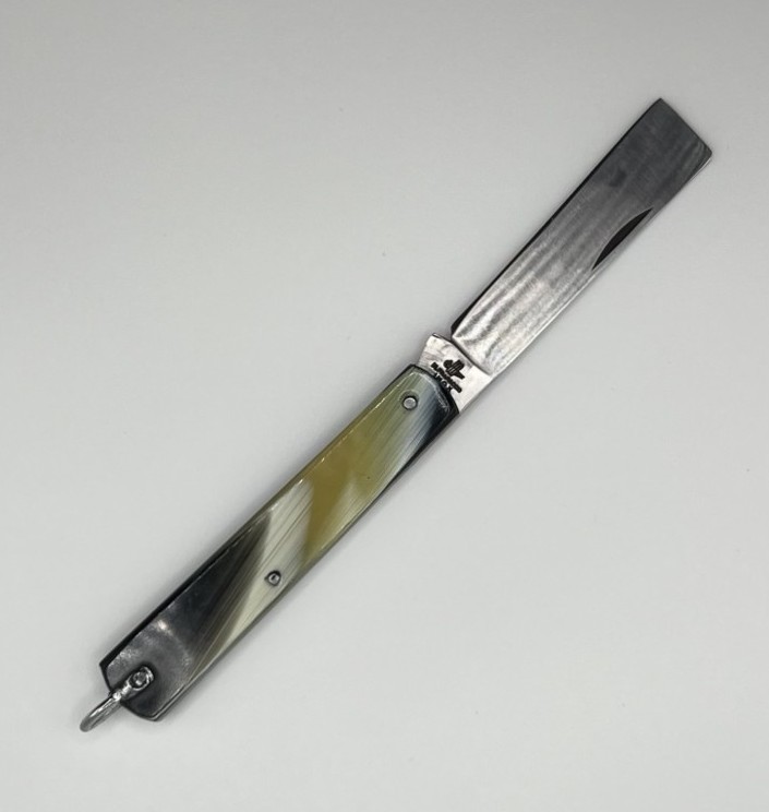 Couteau pliant  OUTILS : CÔTÉ RÉPARATION