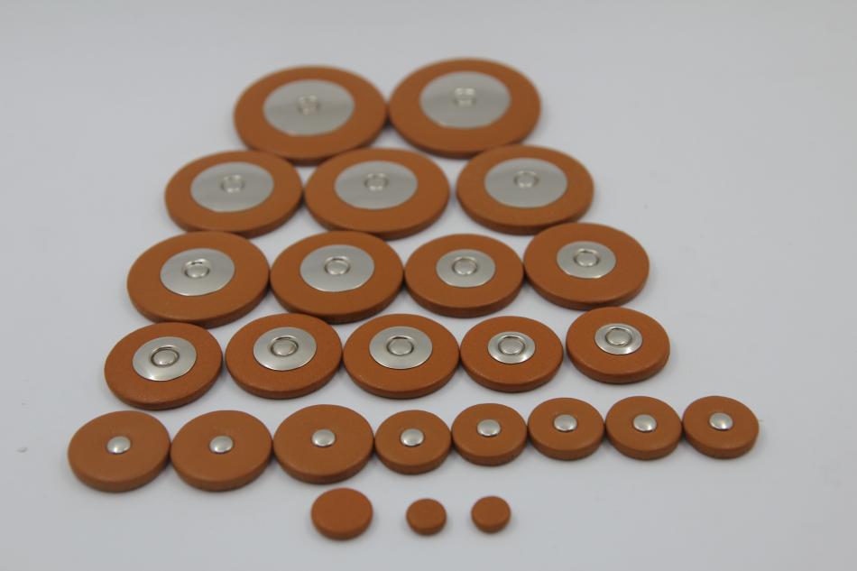 Set of STANDARD Sax pads - With SA metal résonator PADS : REPAIR SECTION